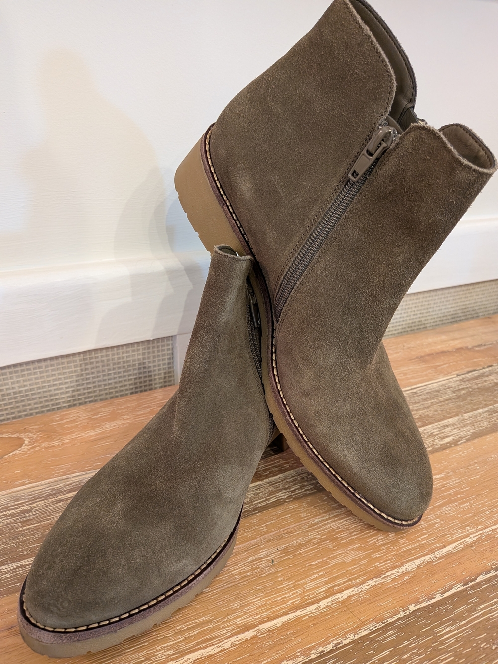 Van Eli Moss/Taupe Suede Ankle Boot